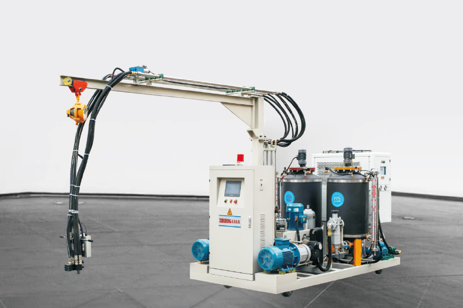 ট্র্যাক সহ দ্বি-উপাদান মোবাইল পলিউরেথেন উচ্চ চাপ ইনজেকশন মেশিন ট্র্যাক সহ দ্বি-উপাদান মোবাইল পলিউরেথেন উচ্চ চাপ ইনজেকশন মেশিন